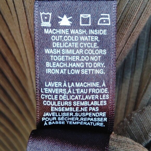 LOVELY Ribbed Long Sleeve Shirt R.W. & Co. Women's Medium BNWT Olive Gre… - Picture 8 of 9